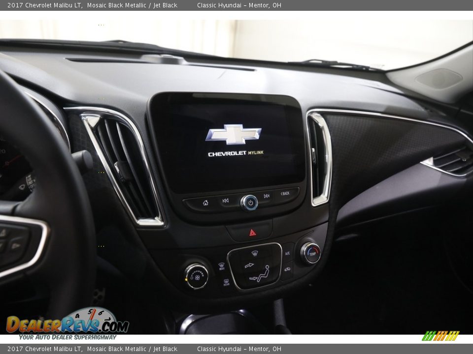 2017 Chevrolet Malibu LT Mosaic Black Metallic / Jet Black Photo #9