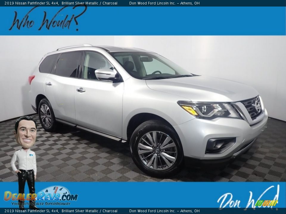 2019 Nissan Pathfinder SL 4x4 Brilliant Silver Metallic / Charcoal Photo #1