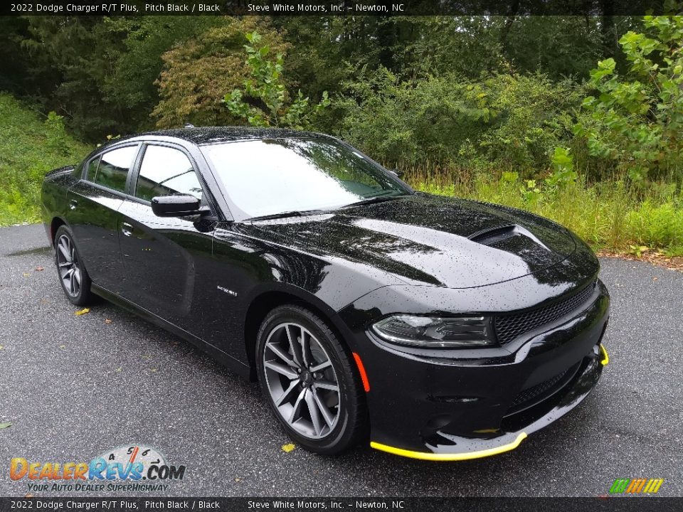 2022 Dodge Charger R/T Plus Pitch Black / Black Photo #4