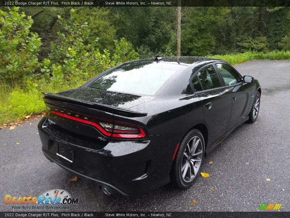 2022 Dodge Charger R/T Plus Pitch Black / Black Photo #6