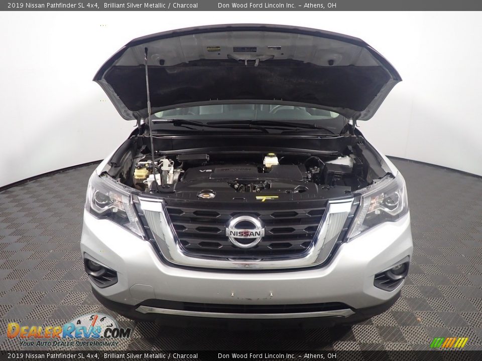 2019 Nissan Pathfinder SL 4x4 Brilliant Silver Metallic / Charcoal Photo #7