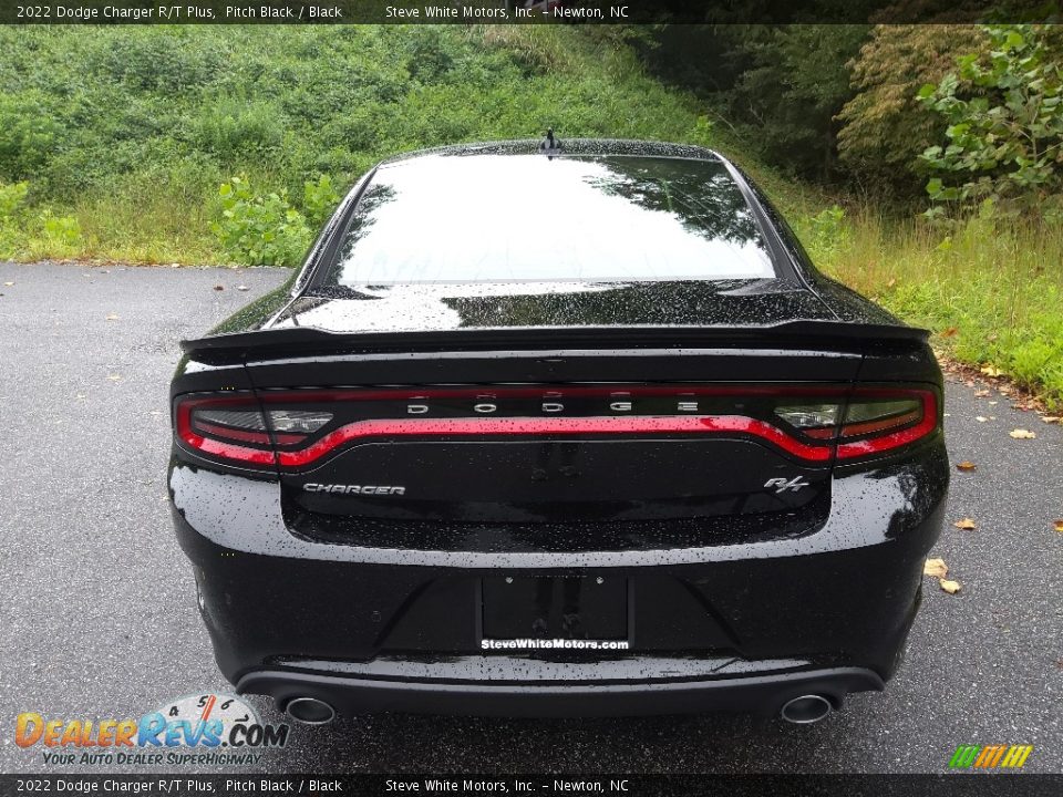 2022 Dodge Charger R/T Plus Pitch Black / Black Photo #7