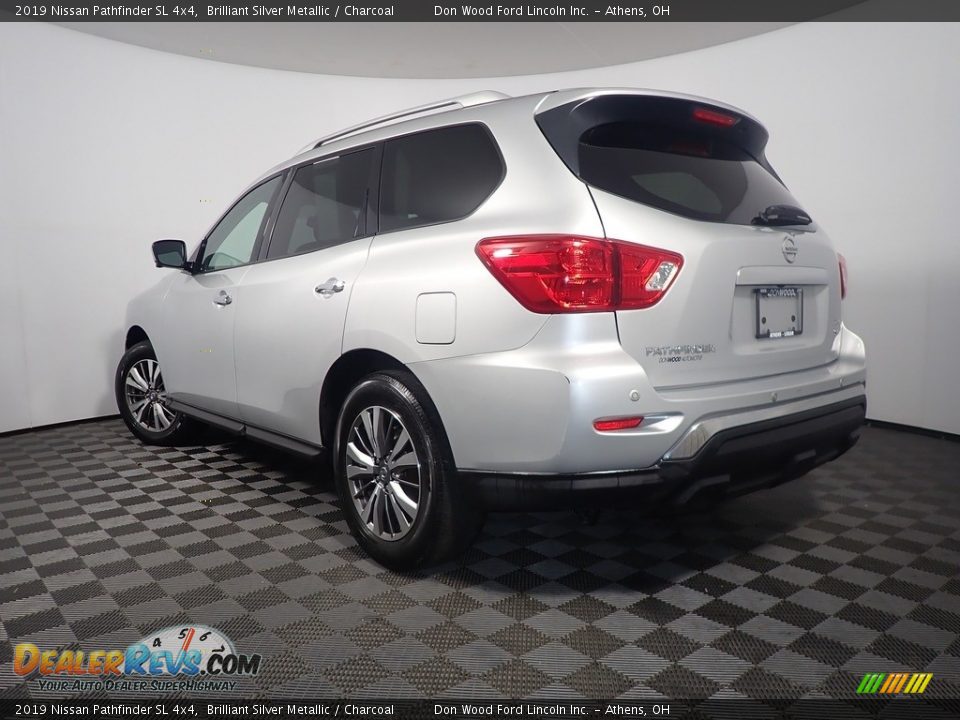 2019 Nissan Pathfinder SL 4x4 Brilliant Silver Metallic / Charcoal Photo #12