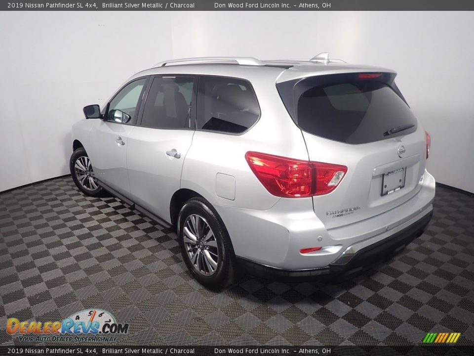 2019 Nissan Pathfinder SL 4x4 Brilliant Silver Metallic / Charcoal Photo #13