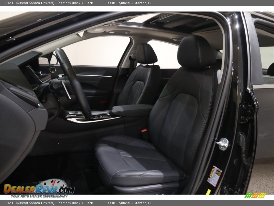 2021 Hyundai Sonata Limited Phantom Black / Black Photo #5