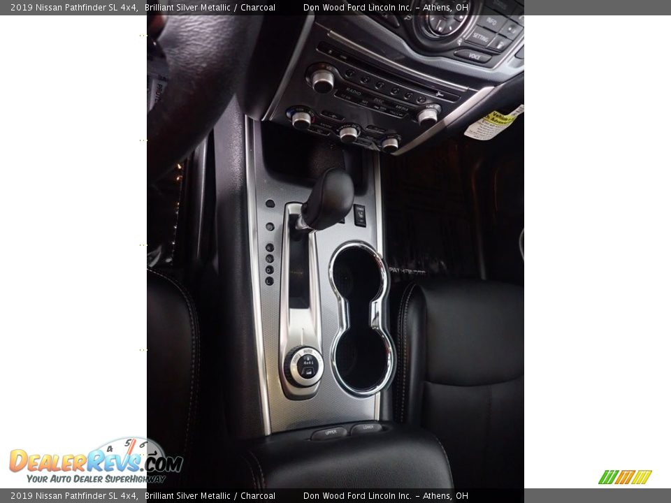 2019 Nissan Pathfinder SL 4x4 Brilliant Silver Metallic / Charcoal Photo #32