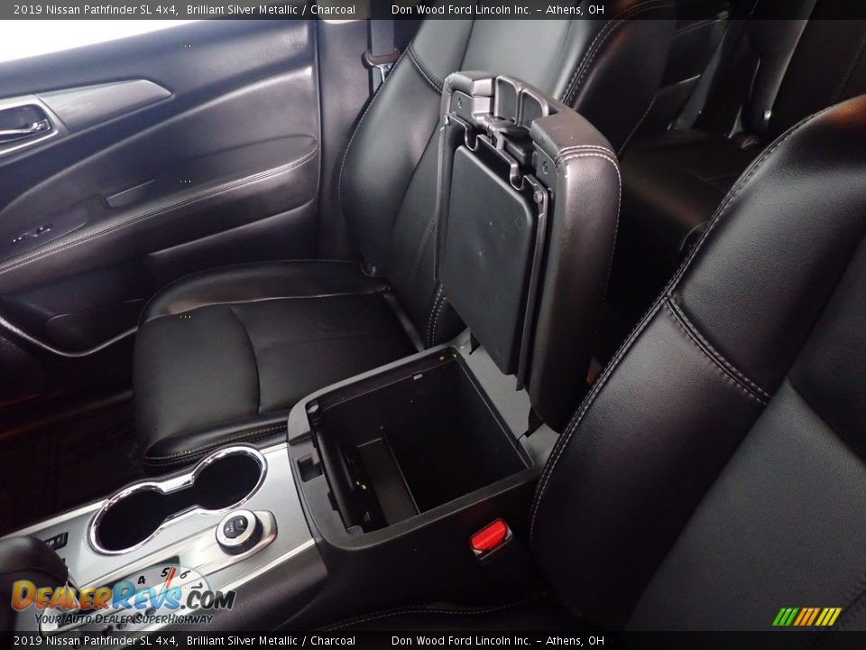 2019 Nissan Pathfinder SL 4x4 Brilliant Silver Metallic / Charcoal Photo #33
