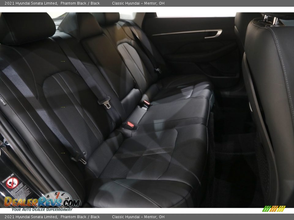 2021 Hyundai Sonata Limited Phantom Black / Black Photo #18