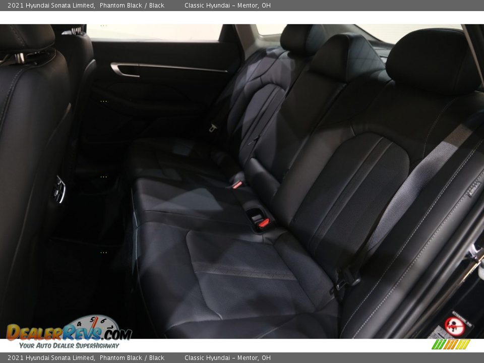 2021 Hyundai Sonata Limited Phantom Black / Black Photo #19