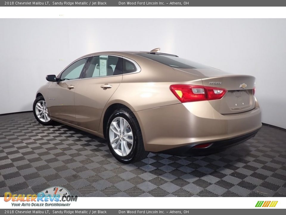 2018 Chevrolet Malibu LT Sandy Ridge Metallic / Jet Black Photo #10