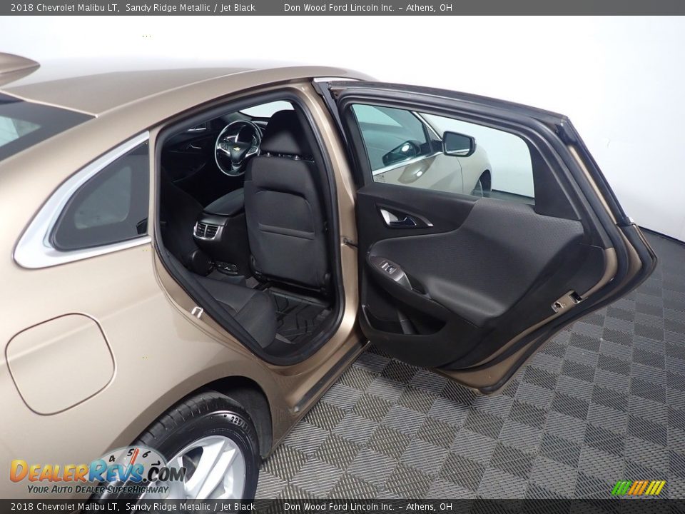 2018 Chevrolet Malibu LT Sandy Ridge Metallic / Jet Black Photo #32