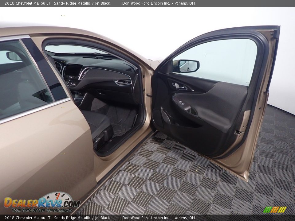 2018 Chevrolet Malibu LT Sandy Ridge Metallic / Jet Black Photo #34