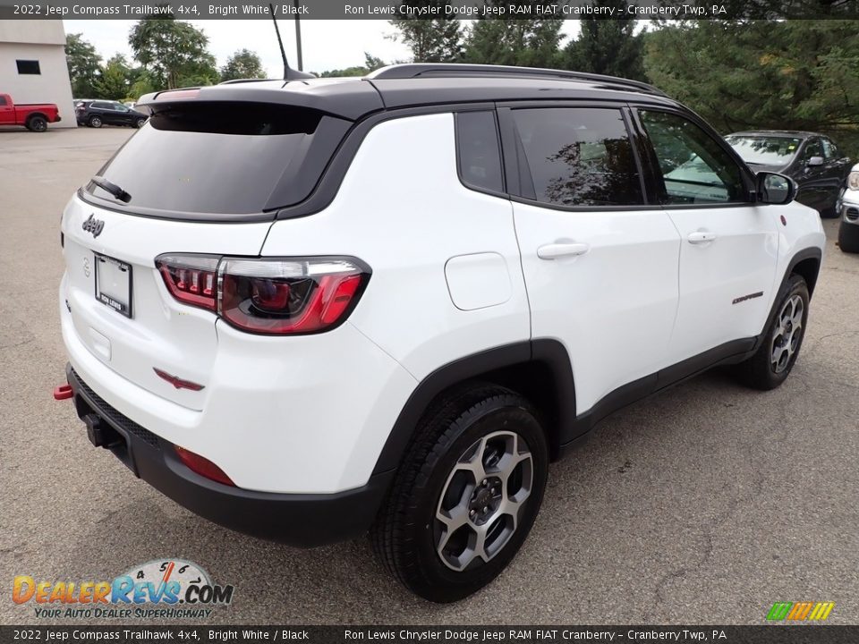 2022 Jeep Compass Trailhawk 4x4 Bright White / Black Photo #5