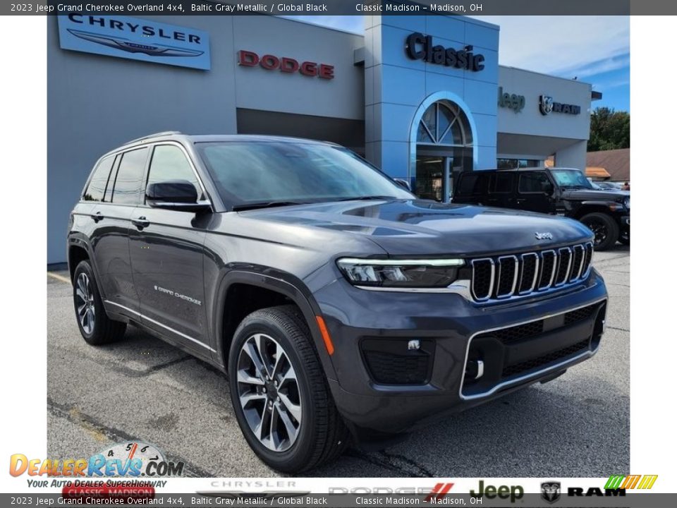 2023 Jeep Grand Cherokee Overland 4x4 Baltic Gray Metallic / Global Black Photo #1