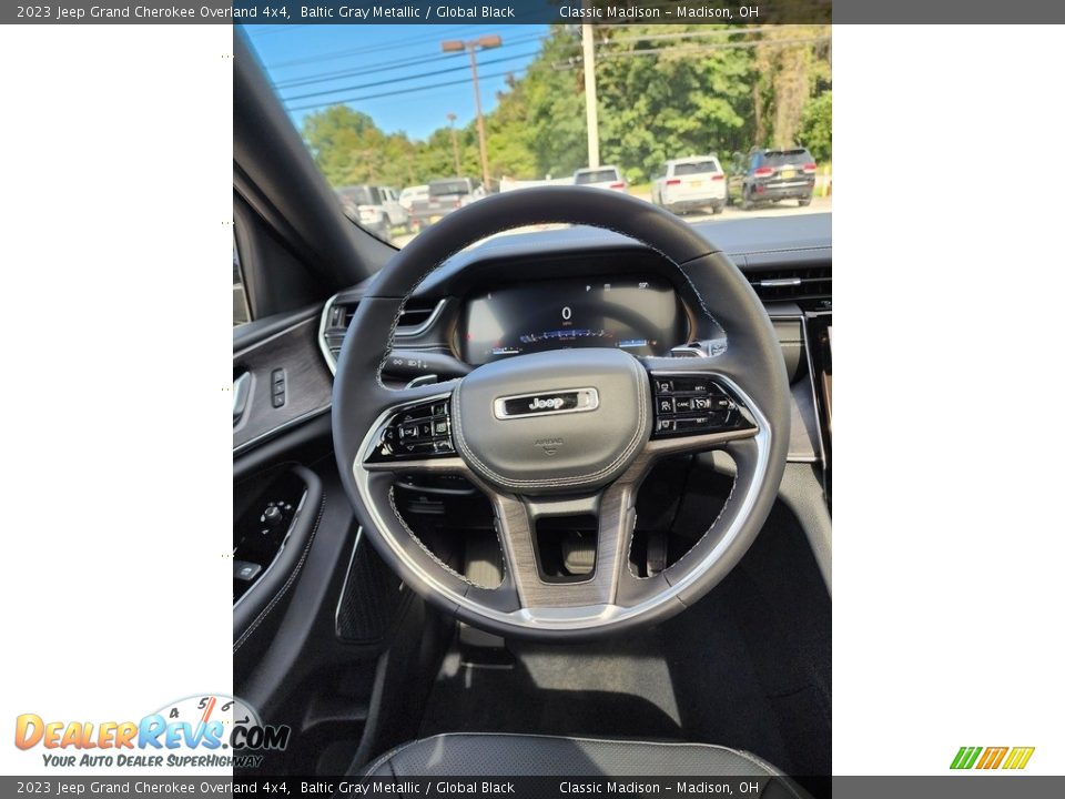 2023 Jeep Grand Cherokee Overland 4x4 Baltic Gray Metallic / Global Black Photo #5