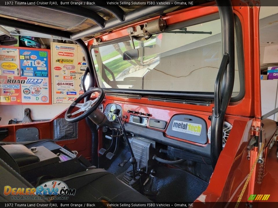 Dashboard of 1972 Toyota Land Cruiser FJ40 Photo #6