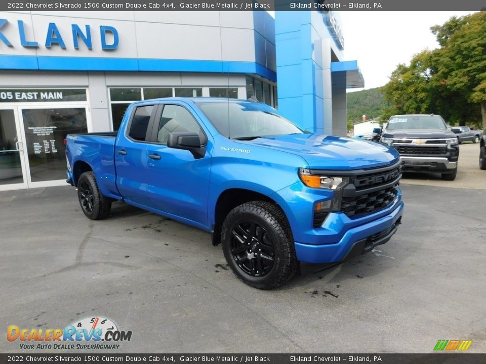 2022 Chevrolet Silverado 1500 Custom Double Cab 4x4 Glacier Blue Metallic / Jet Black Photo #9