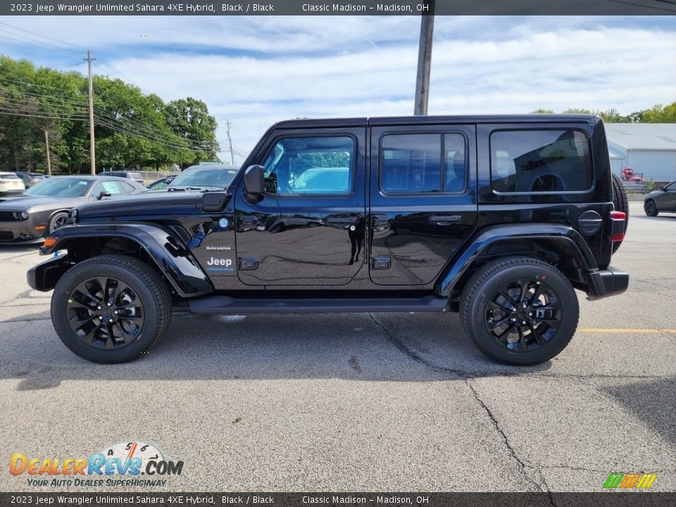 2023 Jeep Wrangler Unlimited Sahara 4XE Hybrid Black / Black Photo #8