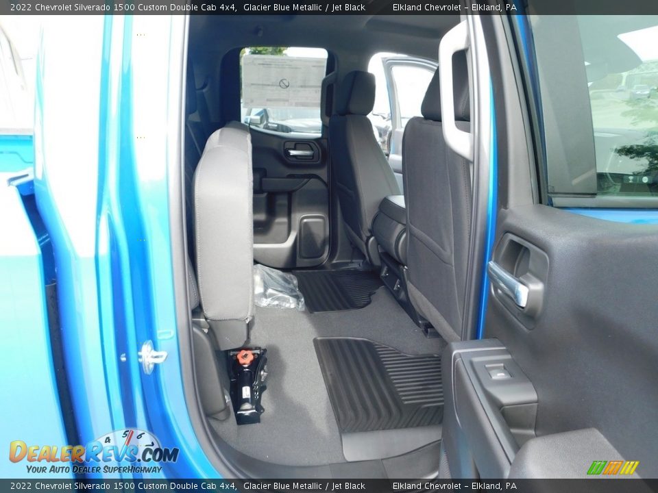 2022 Chevrolet Silverado 1500 Custom Double Cab 4x4 Glacier Blue Metallic / Jet Black Photo #21