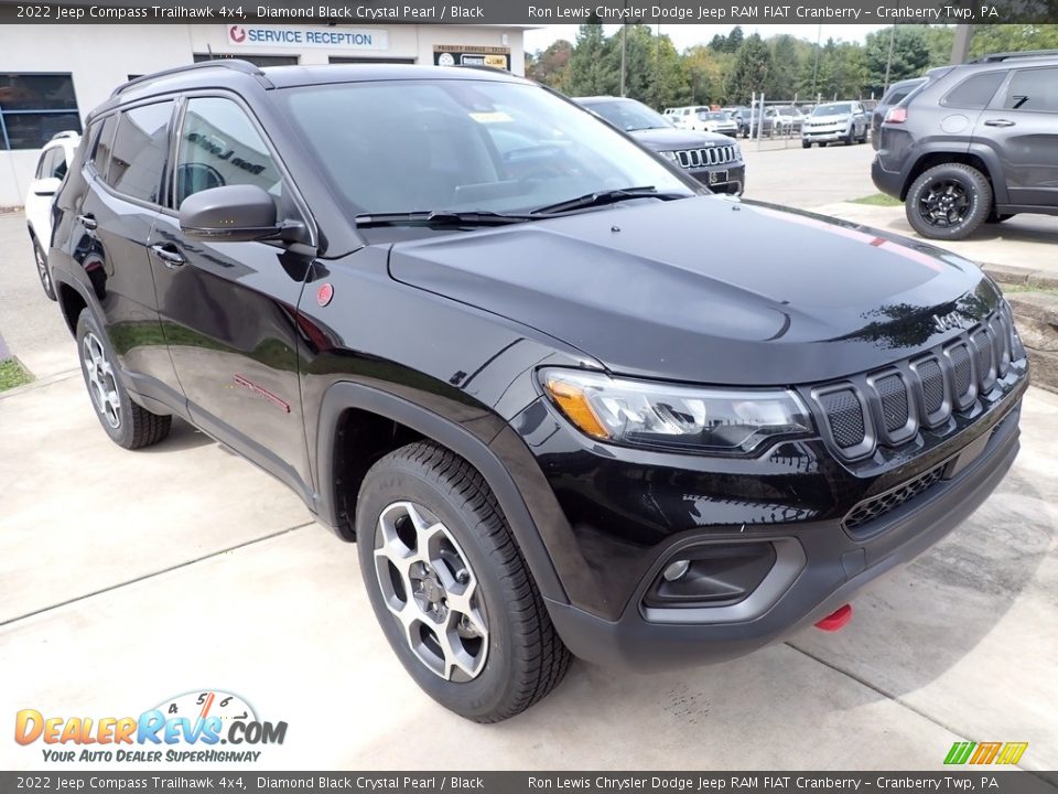 2022 Jeep Compass Trailhawk 4x4 Diamond Black Crystal Pearl / Black Photo #7