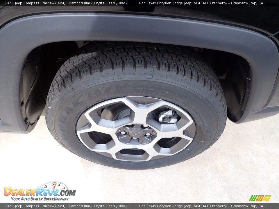 2022 Jeep Compass Trailhawk 4x4 Diamond Black Crystal Pearl / Black Photo #9