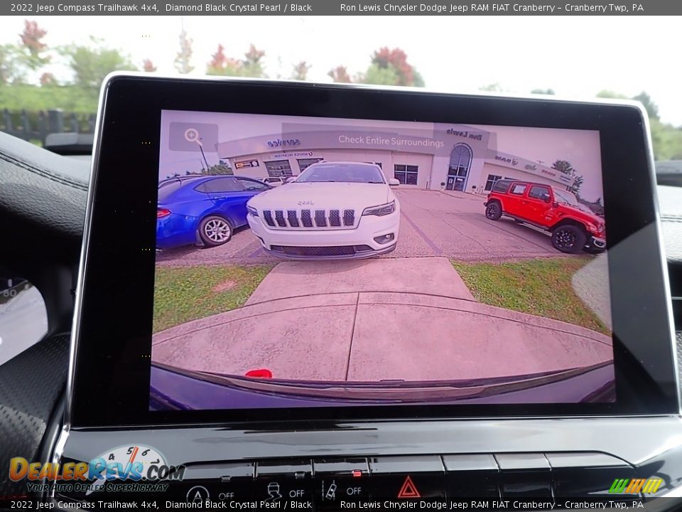 2022 Jeep Compass Trailhawk 4x4 Diamond Black Crystal Pearl / Black Photo #16