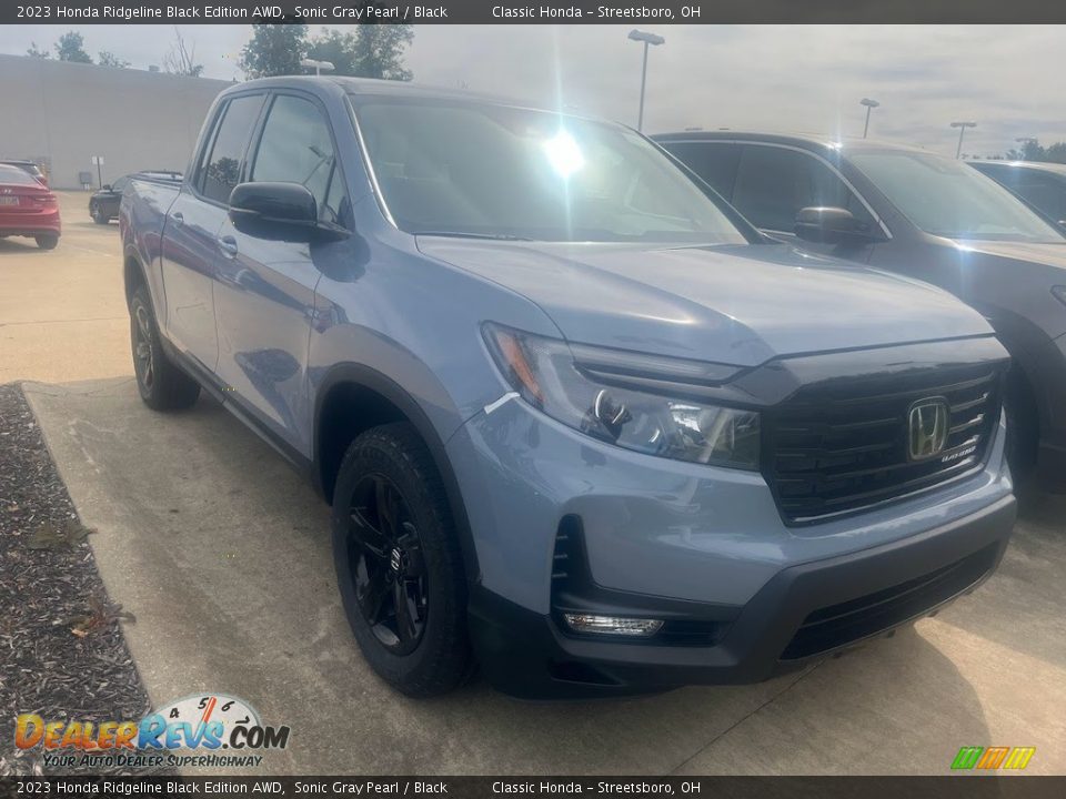2023 Honda Ridgeline Black Edition AWD Sonic Gray Pearl / Black Photo #3