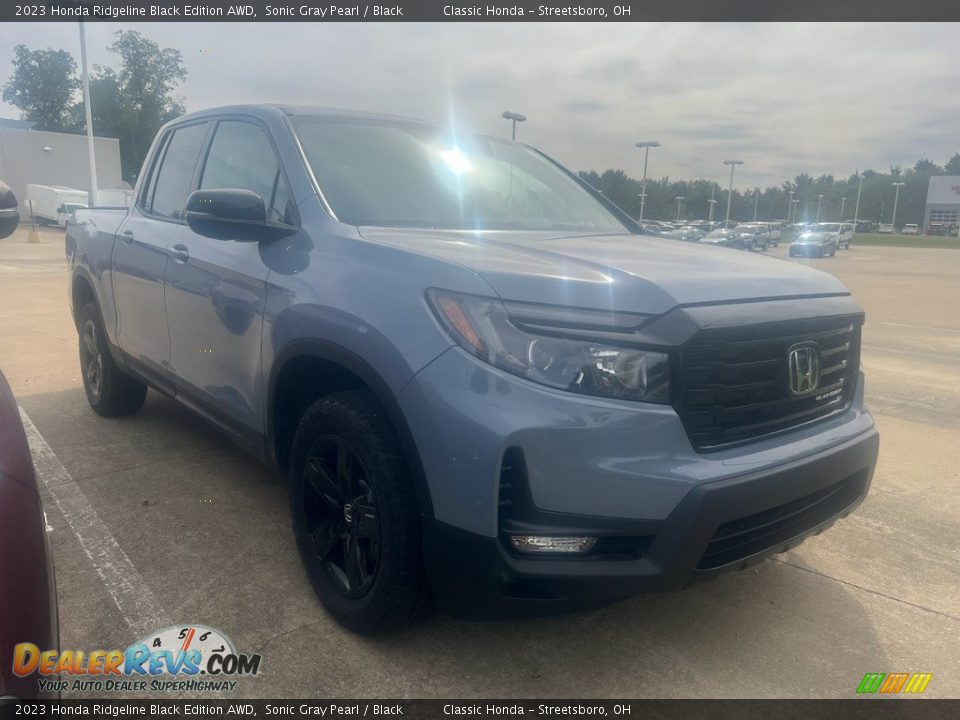 2023 Honda Ridgeline Black Edition AWD Sonic Gray Pearl / Black Photo #3