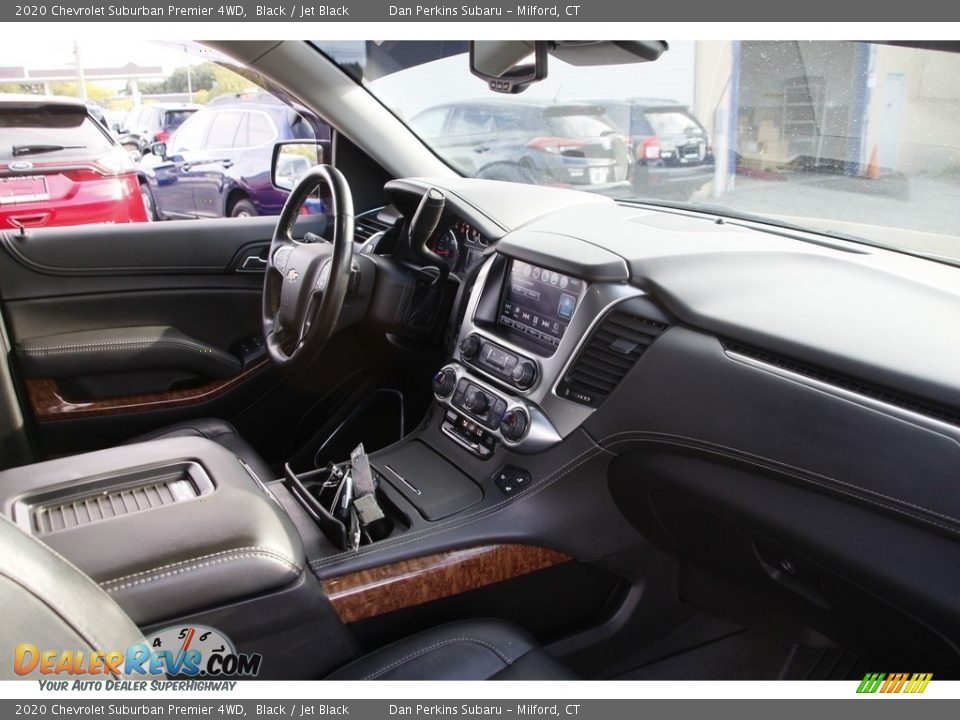 2020 Chevrolet Suburban Premier 4WD Black / Jet Black Photo #18