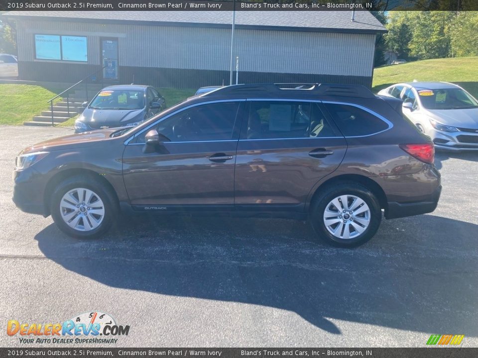 2019 Subaru Outback 2.5i Premium Cinnamon Brown Pearl / Warm Ivory Photo #1