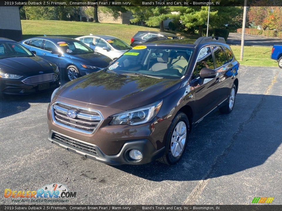 2019 Subaru Outback 2.5i Premium Cinnamon Brown Pearl / Warm Ivory Photo #2