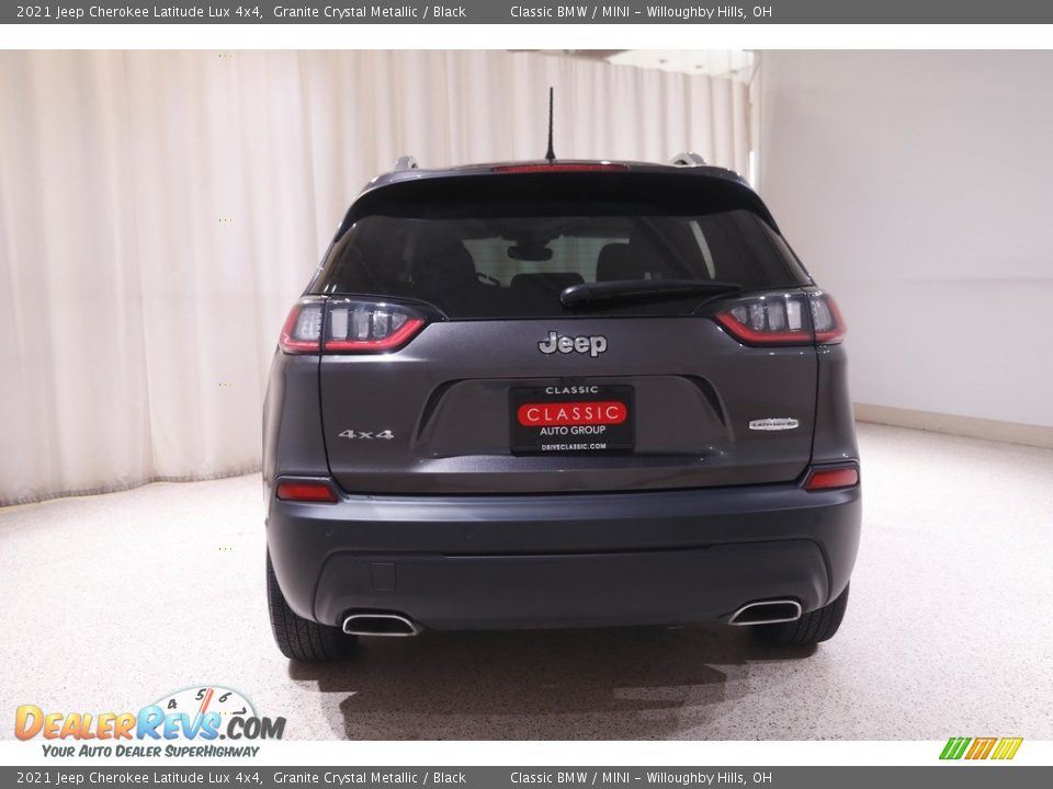 2021 Jeep Cherokee Latitude Lux 4x4 Granite Crystal Metallic / Black Photo #19