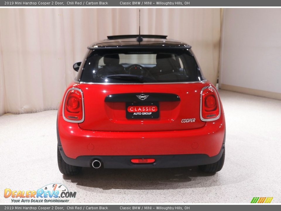 2019 Mini Hardtop Cooper 2 Door Chili Red / Carbon Black Photo #18