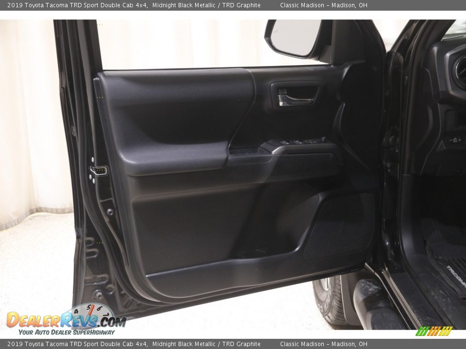 2019 Toyota Tacoma TRD Sport Double Cab 4x4 Midnight Black Metallic / TRD Graphite Photo #4