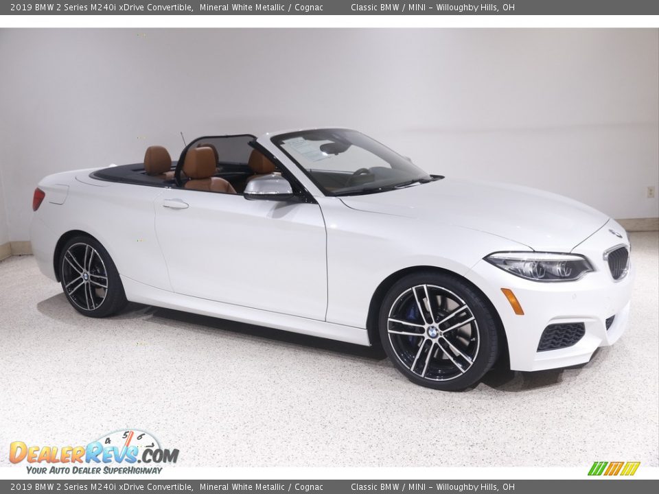 Mineral White Metallic 2019 BMW 2 Series M240i xDrive Convertible Photo #1