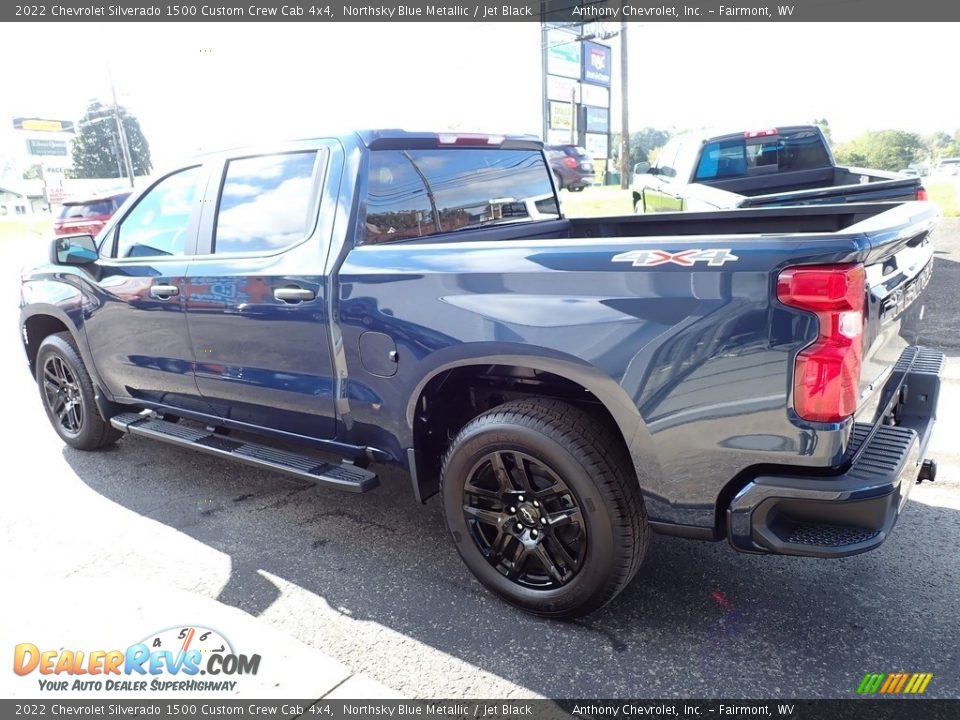 2022 Chevrolet Silverado 1500 Custom Crew Cab 4x4 Northsky Blue Metallic / Jet Black Photo #5