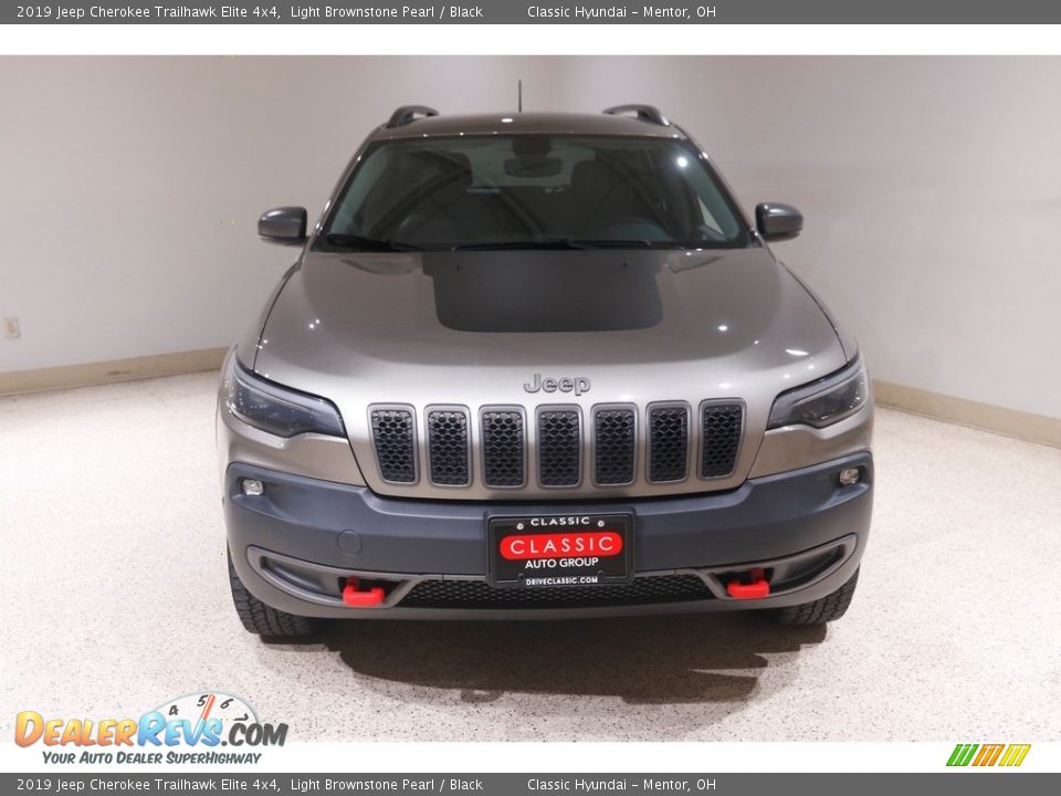 2019 Jeep Cherokee Trailhawk Elite 4x4 Light Brownstone Pearl / Black Photo #2