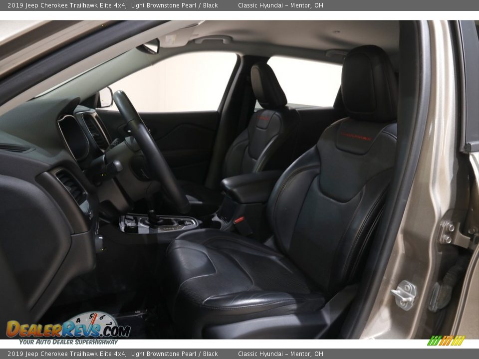 2019 Jeep Cherokee Trailhawk Elite 4x4 Light Brownstone Pearl / Black Photo #5