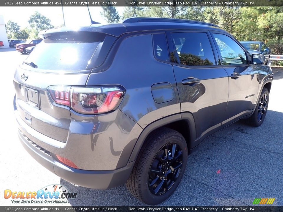 2022 Jeep Compass Altitude 4x4 Granite Crystal Metallic / Black Photo #5