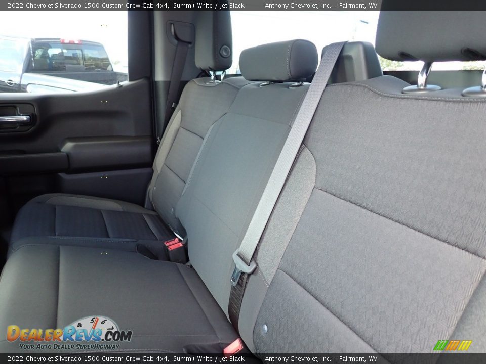 2022 Chevrolet Silverado 1500 Custom Crew Cab 4x4 Summit White / Jet Black Photo #11