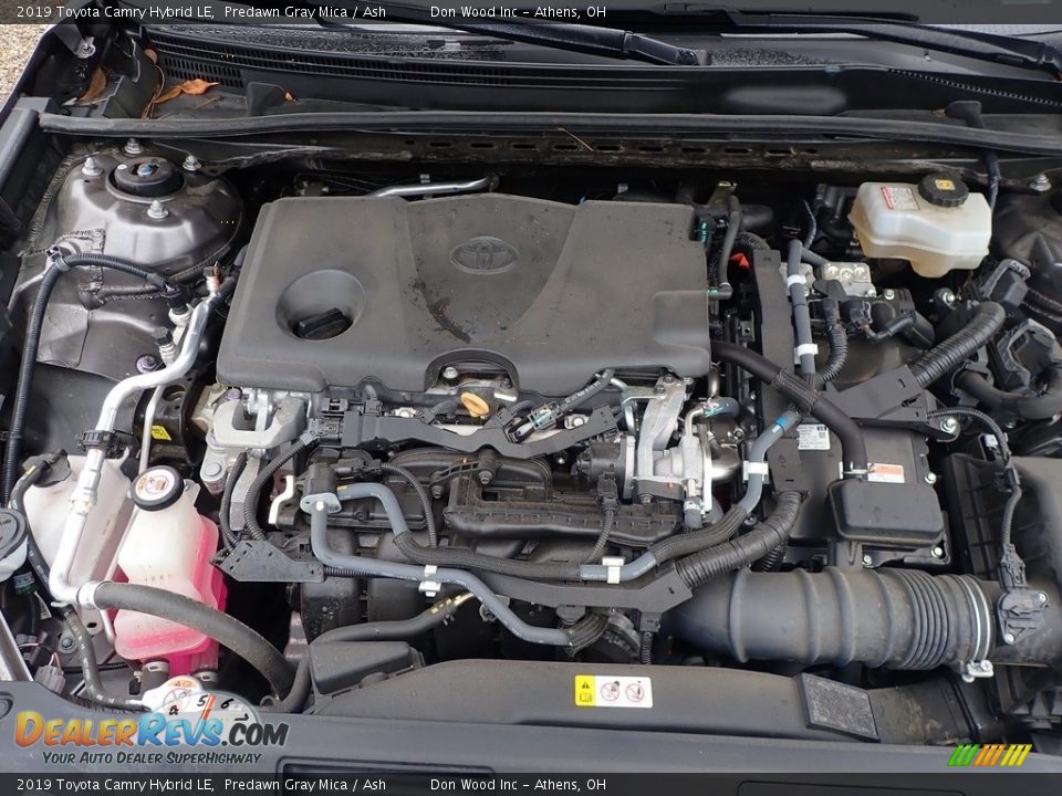 2019 Toyota Camry Hybrid LE Predawn Gray Mica / Ash Photo #5
