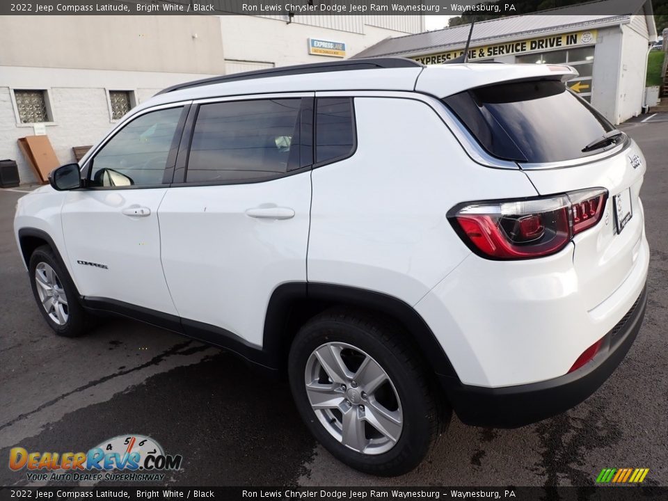 2022 Jeep Compass Latitude Bright White / Black Photo #3