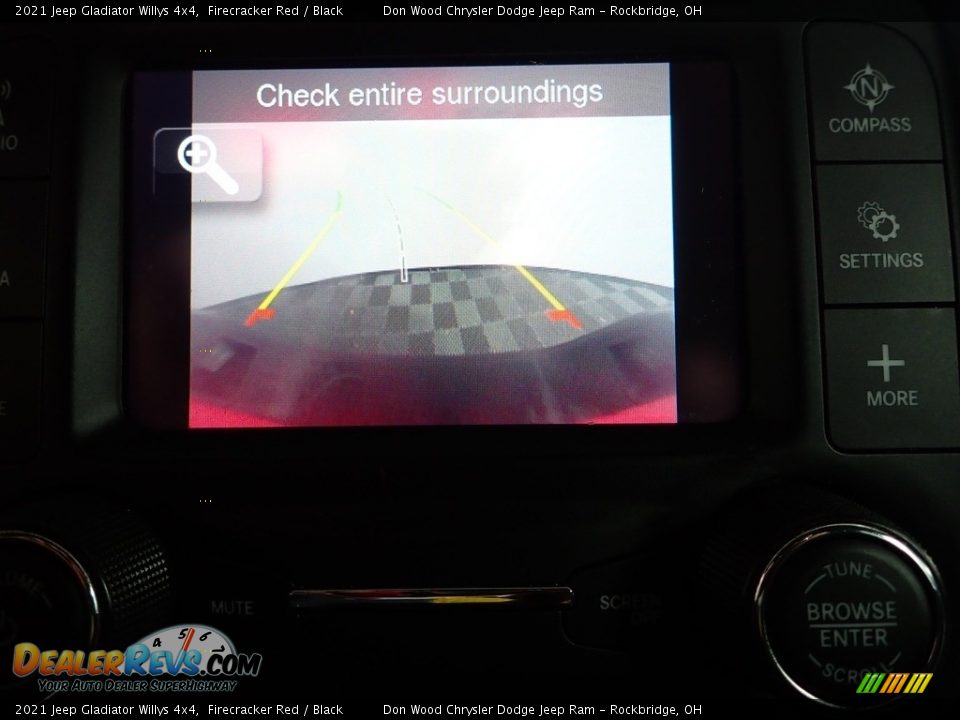 2021 Jeep Gladiator Willys 4x4 Firecracker Red / Black Photo #3