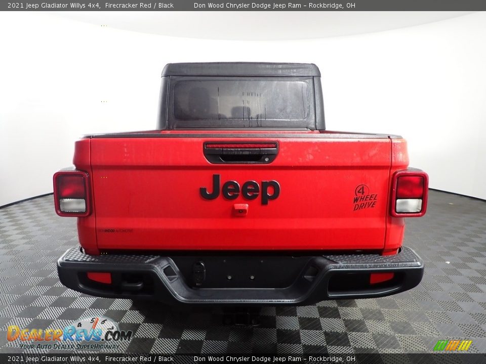 2021 Jeep Gladiator Willys 4x4 Firecracker Red / Black Photo #7