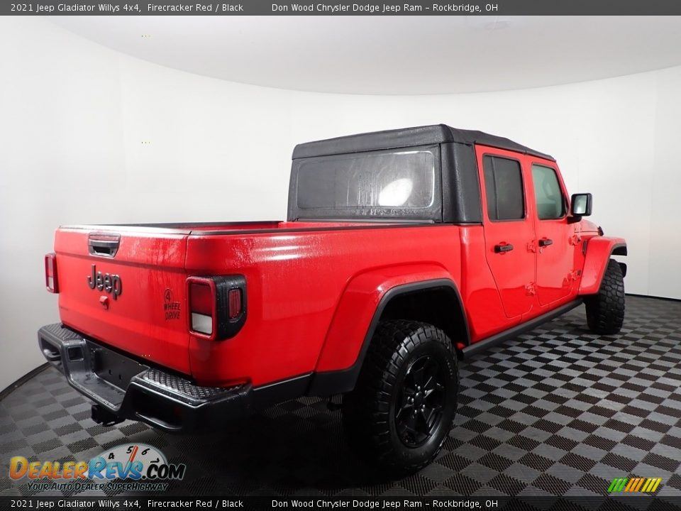 2021 Jeep Gladiator Willys 4x4 Firecracker Red / Black Photo #9