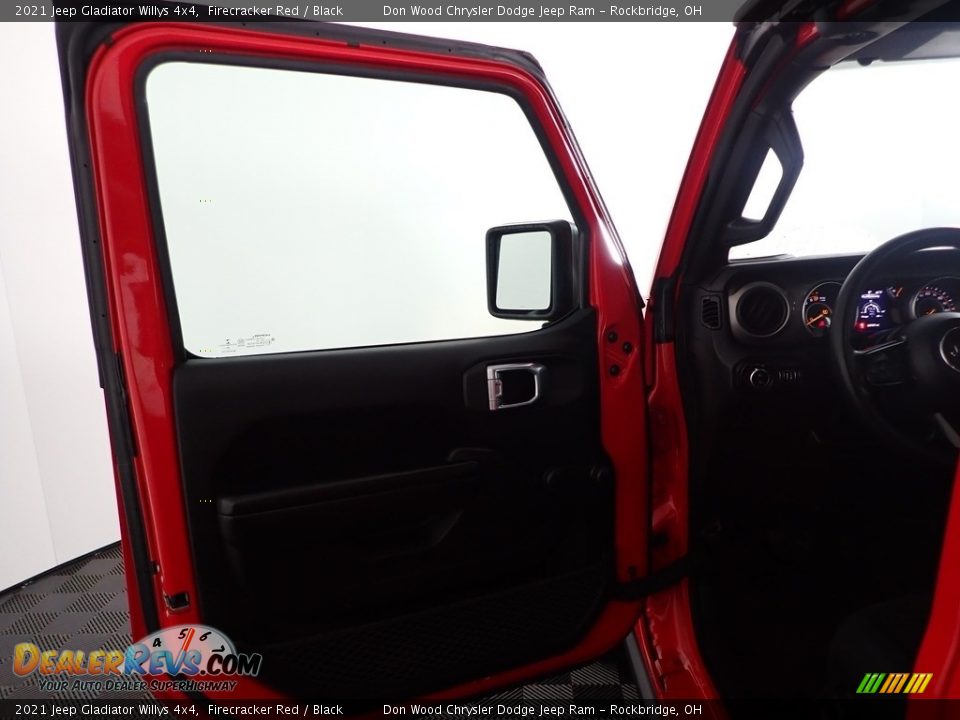 2021 Jeep Gladiator Willys 4x4 Firecracker Red / Black Photo #10