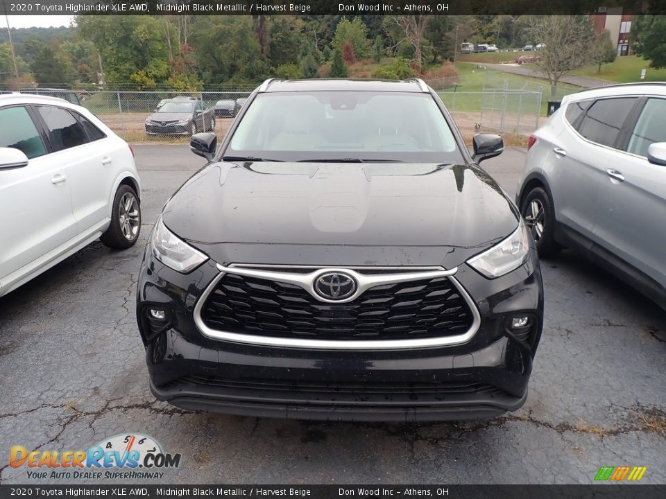 2020 Toyota Highlander XLE AWD Midnight Black Metallic / Harvest Beige Photo #3