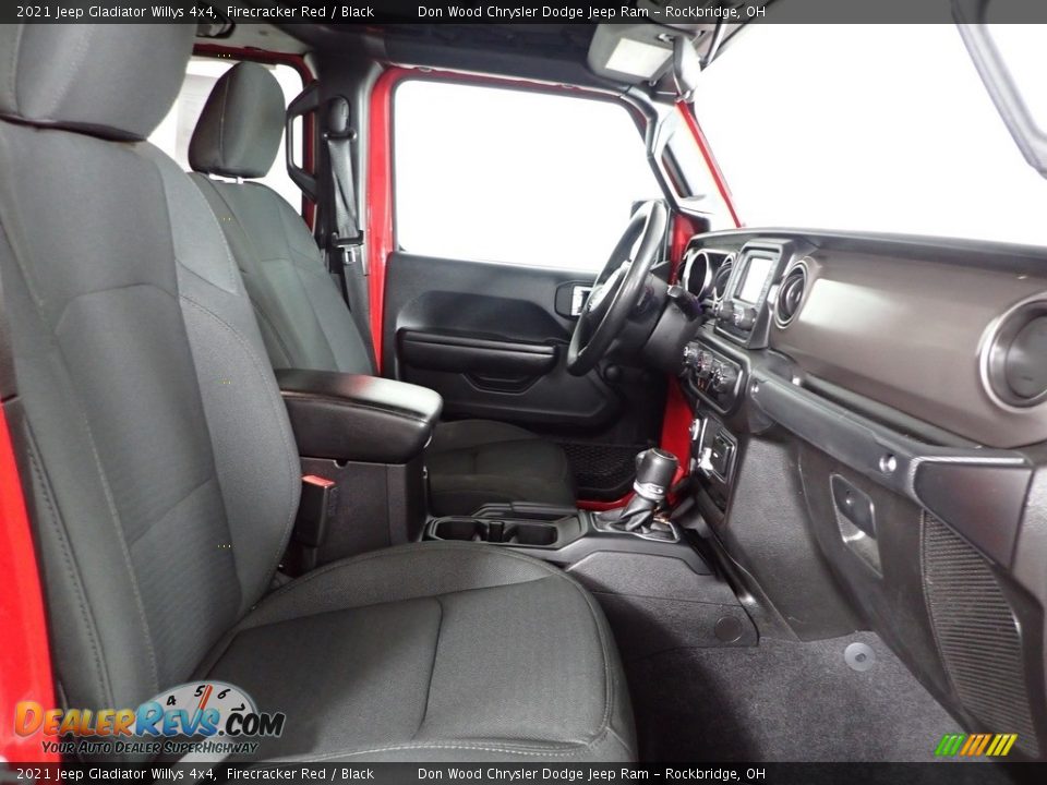 2021 Jeep Gladiator Willys 4x4 Firecracker Red / Black Photo #24