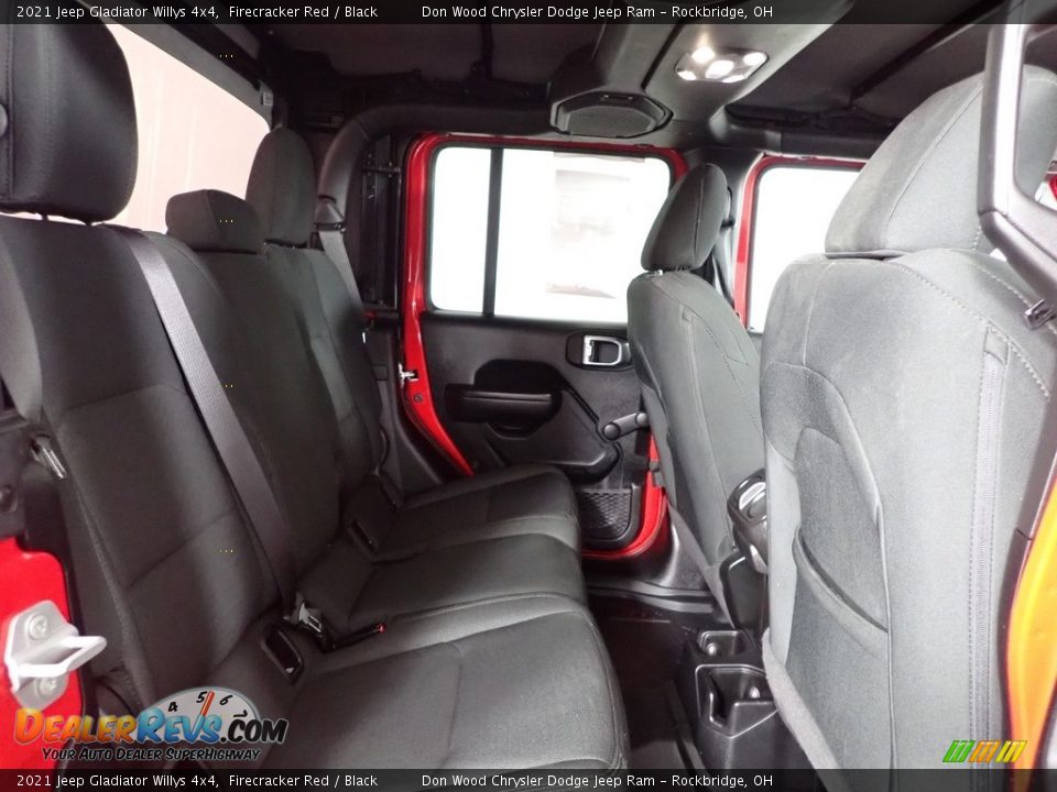 2021 Jeep Gladiator Willys 4x4 Firecracker Red / Black Photo #26