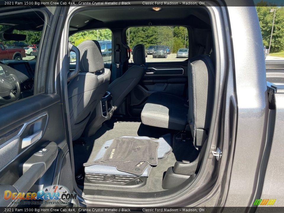 2021 Ram 1500 Big Horn Crew Cab 4x4 Granite Crystal Metallic / Black Photo #13